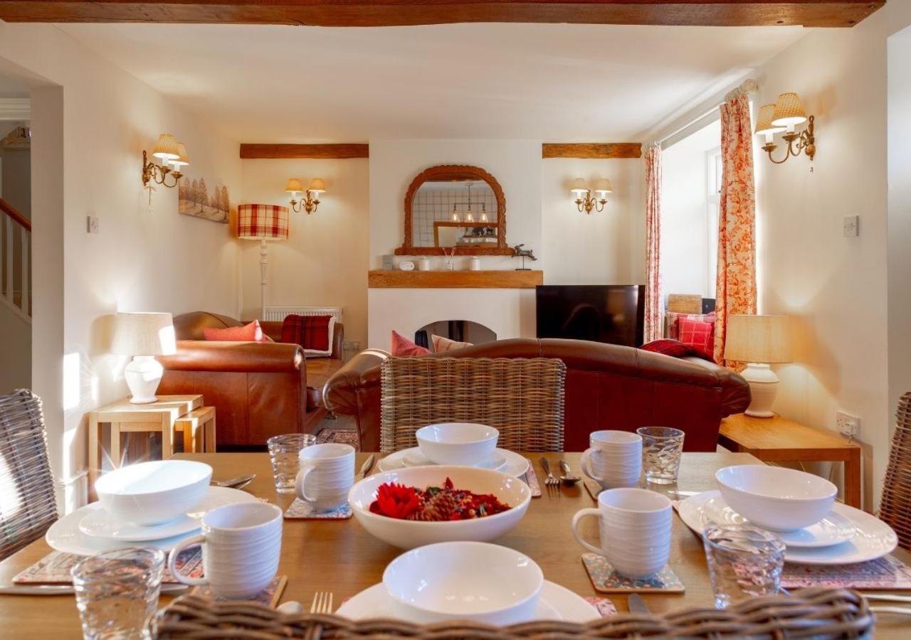 Jasmine Cottage - 2 Bedroom In Heart Of Bourton! Extérieur photo